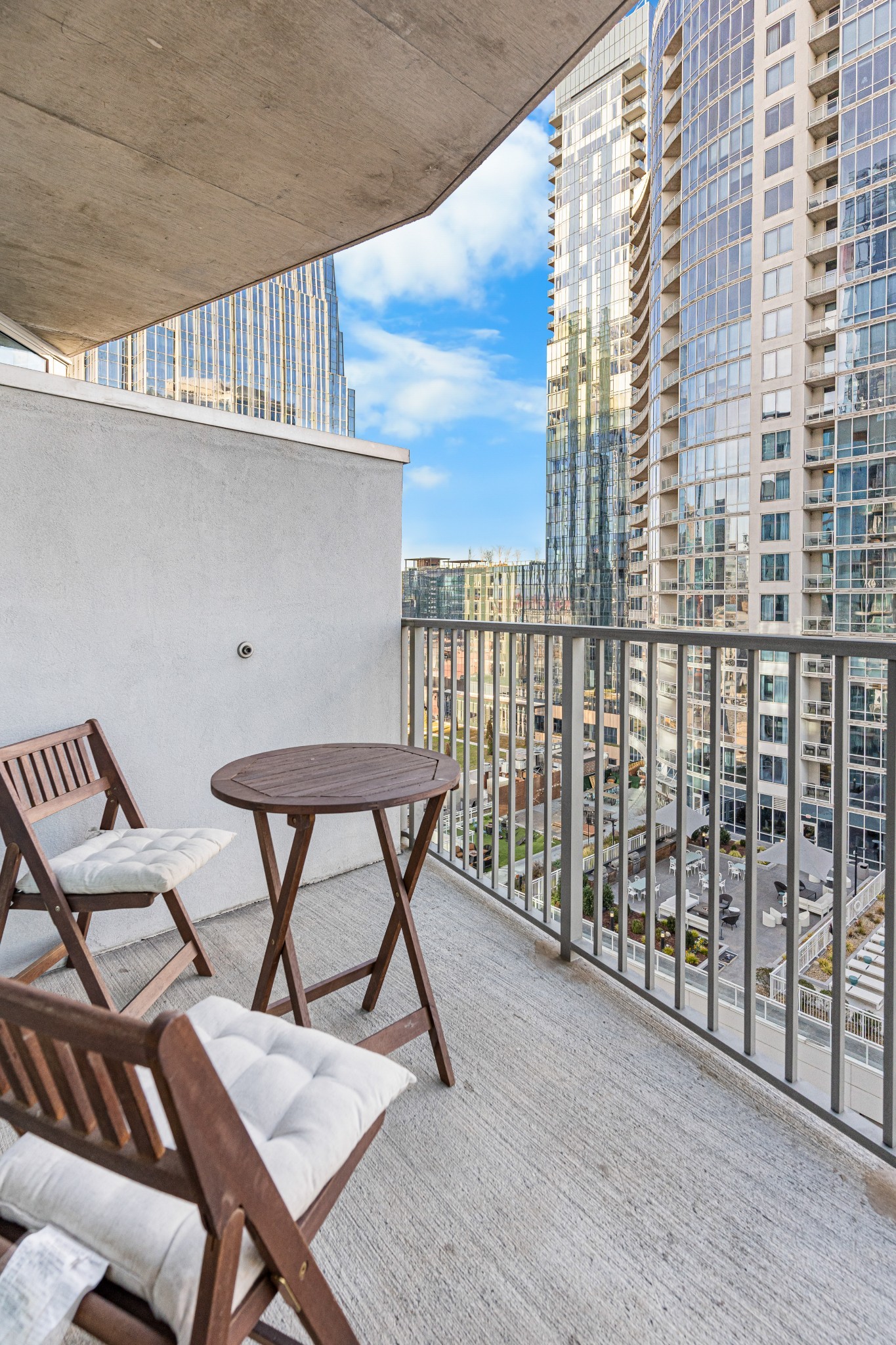 301 Demonbreun St Unit: 1410