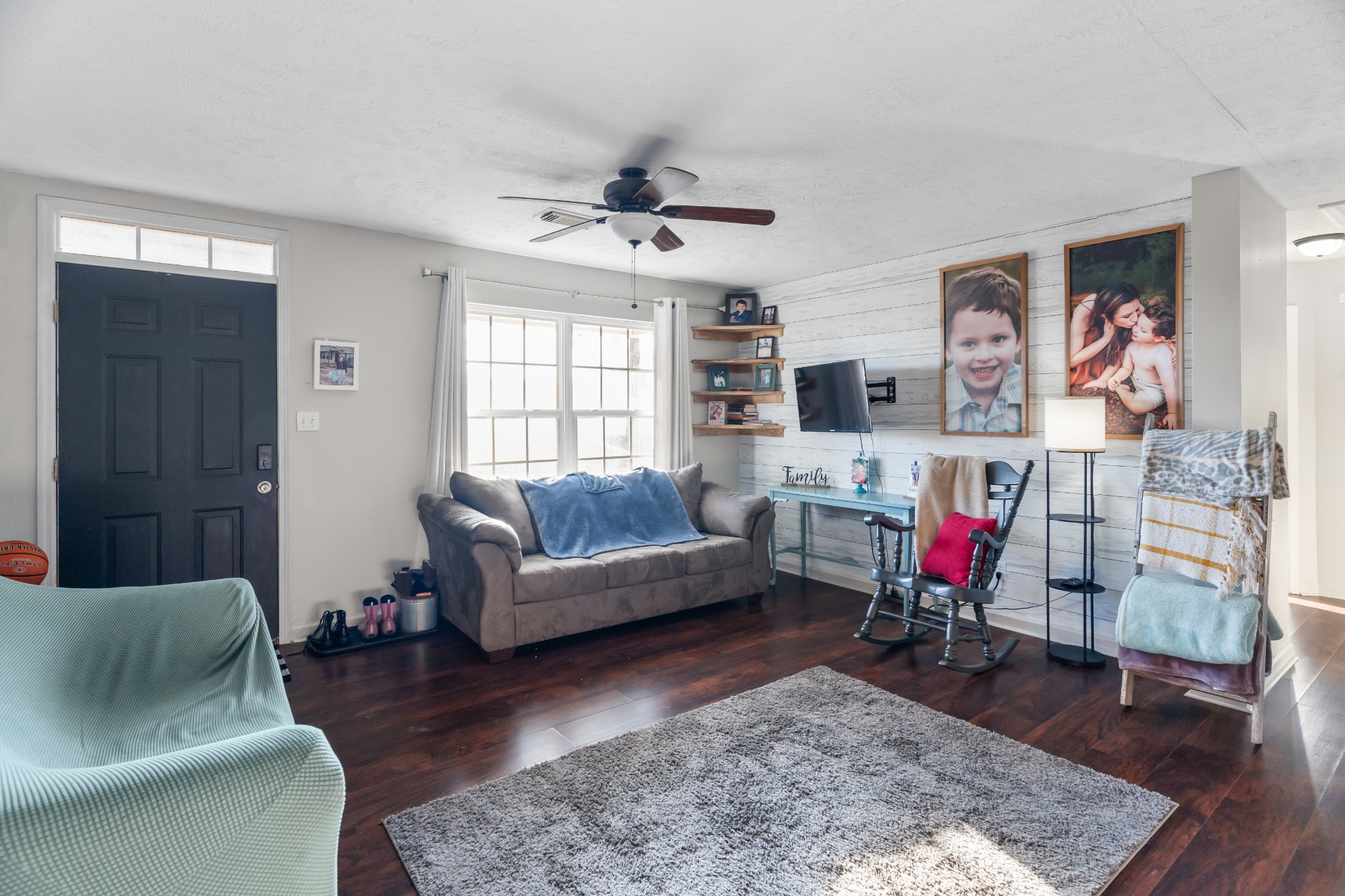 590 Jackson Hollow Rd