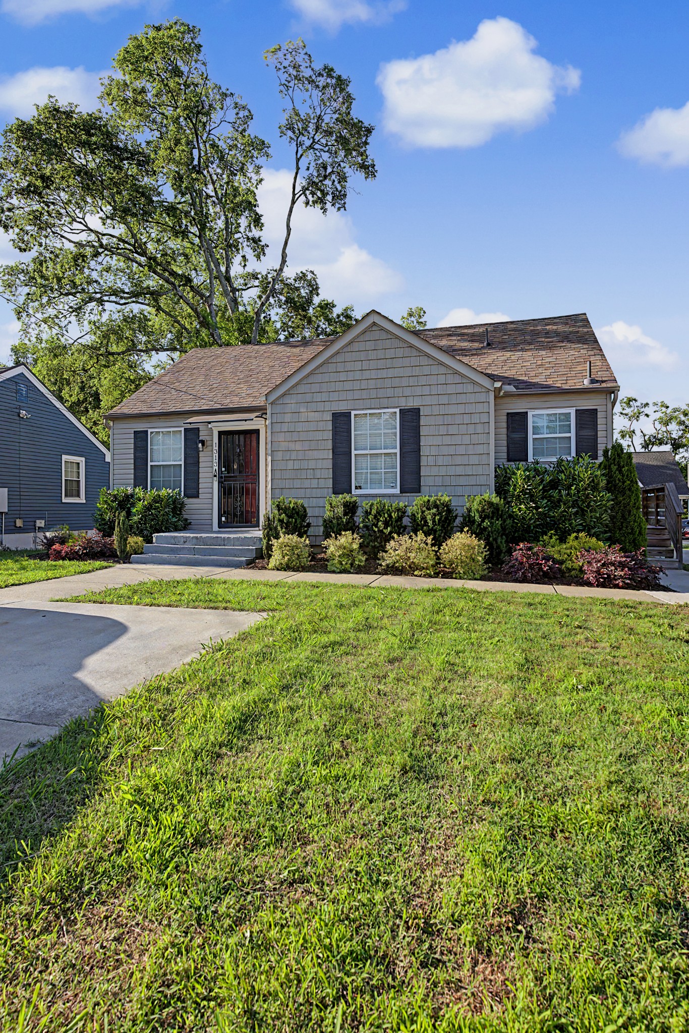 1313A Litton Ave