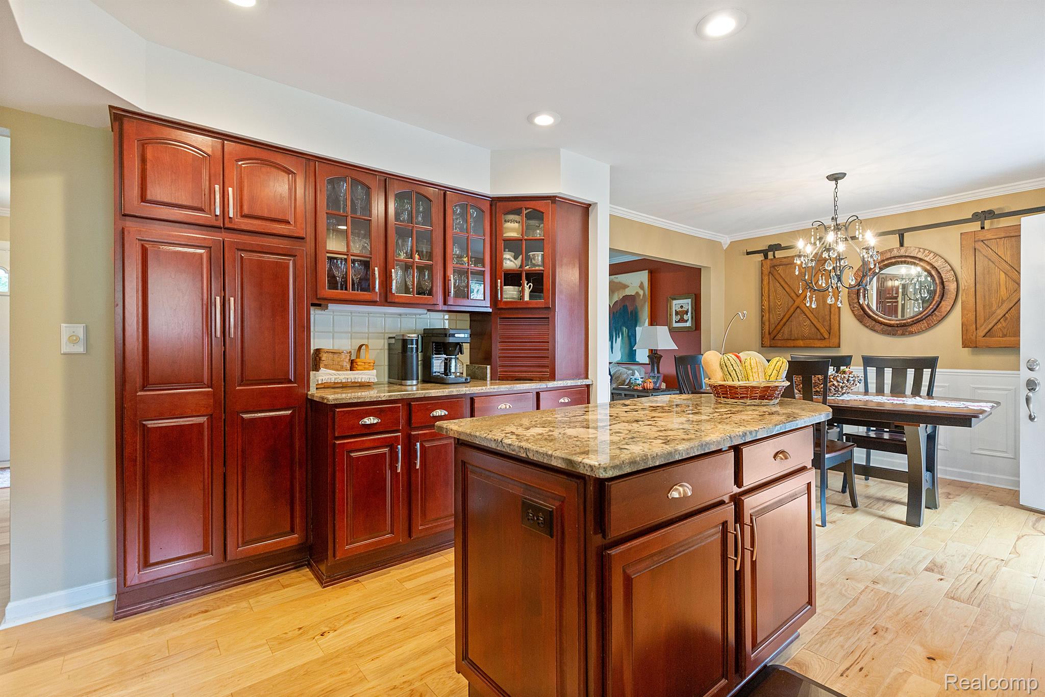 40626 Lizabeth Drive