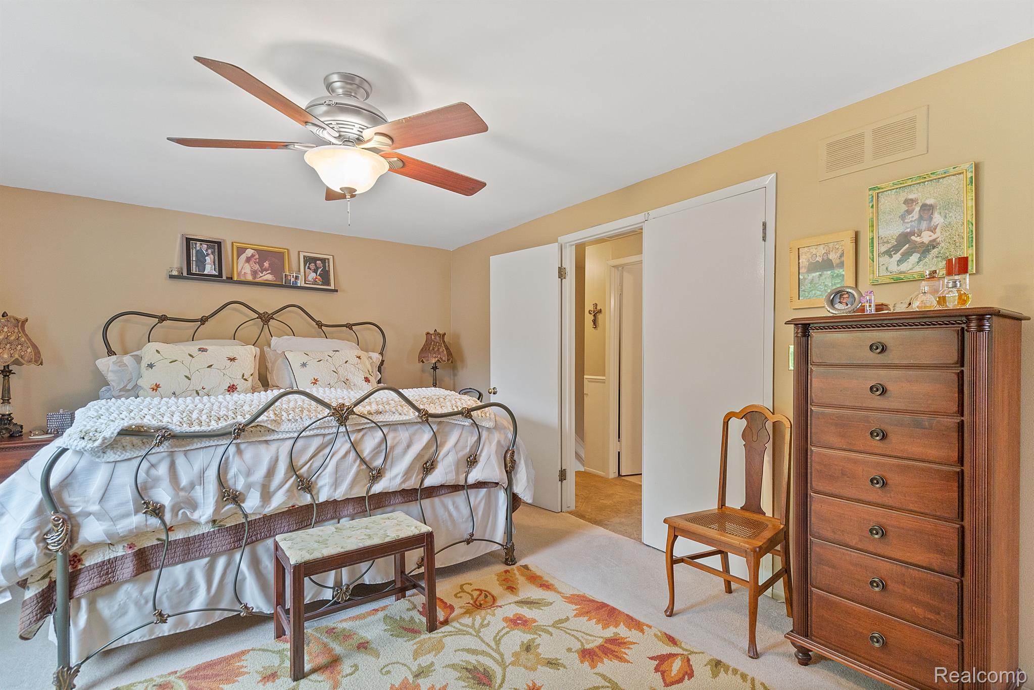 40626 Lizabeth Drive