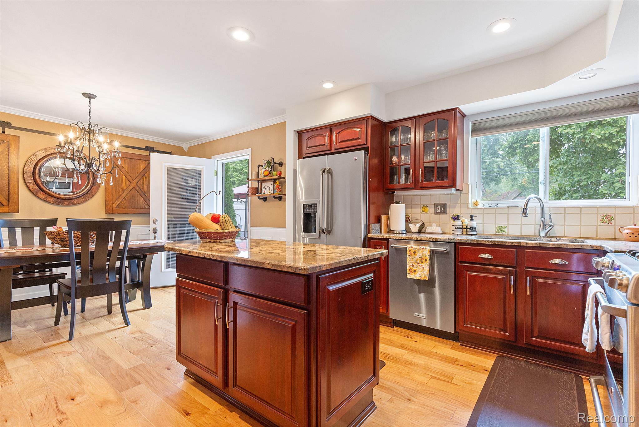 40626 Lizabeth Drive