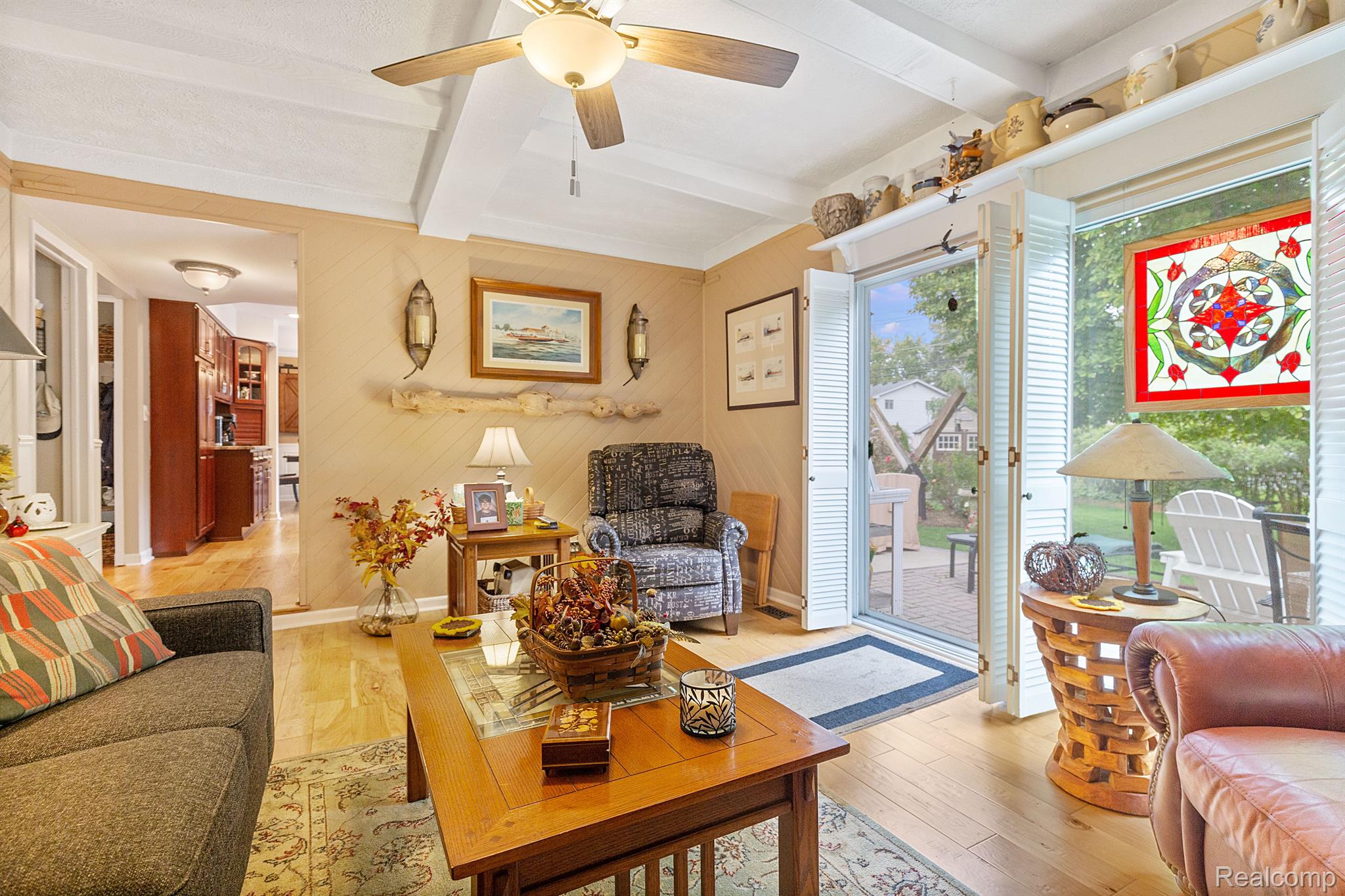 40626 Lizabeth Drive