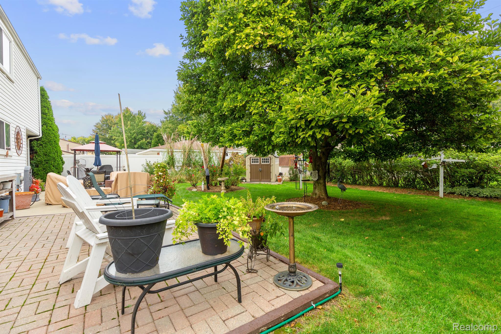 40626 Lizabeth Drive