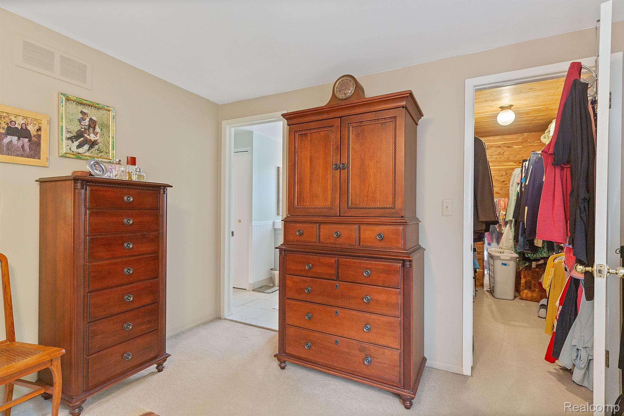 40626 Lizabeth Drive