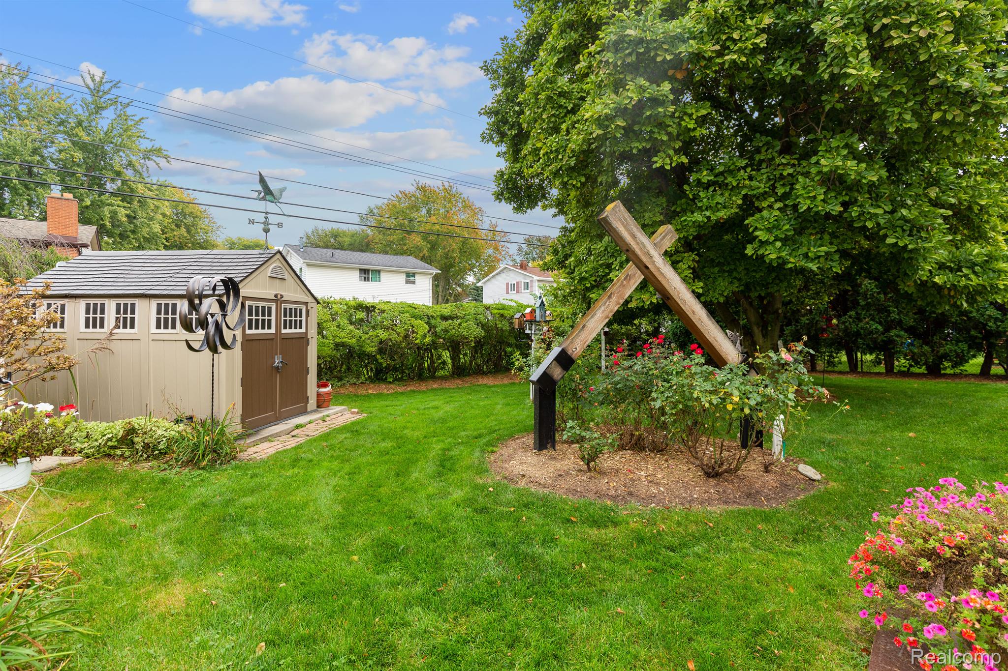 40626 Lizabeth Drive