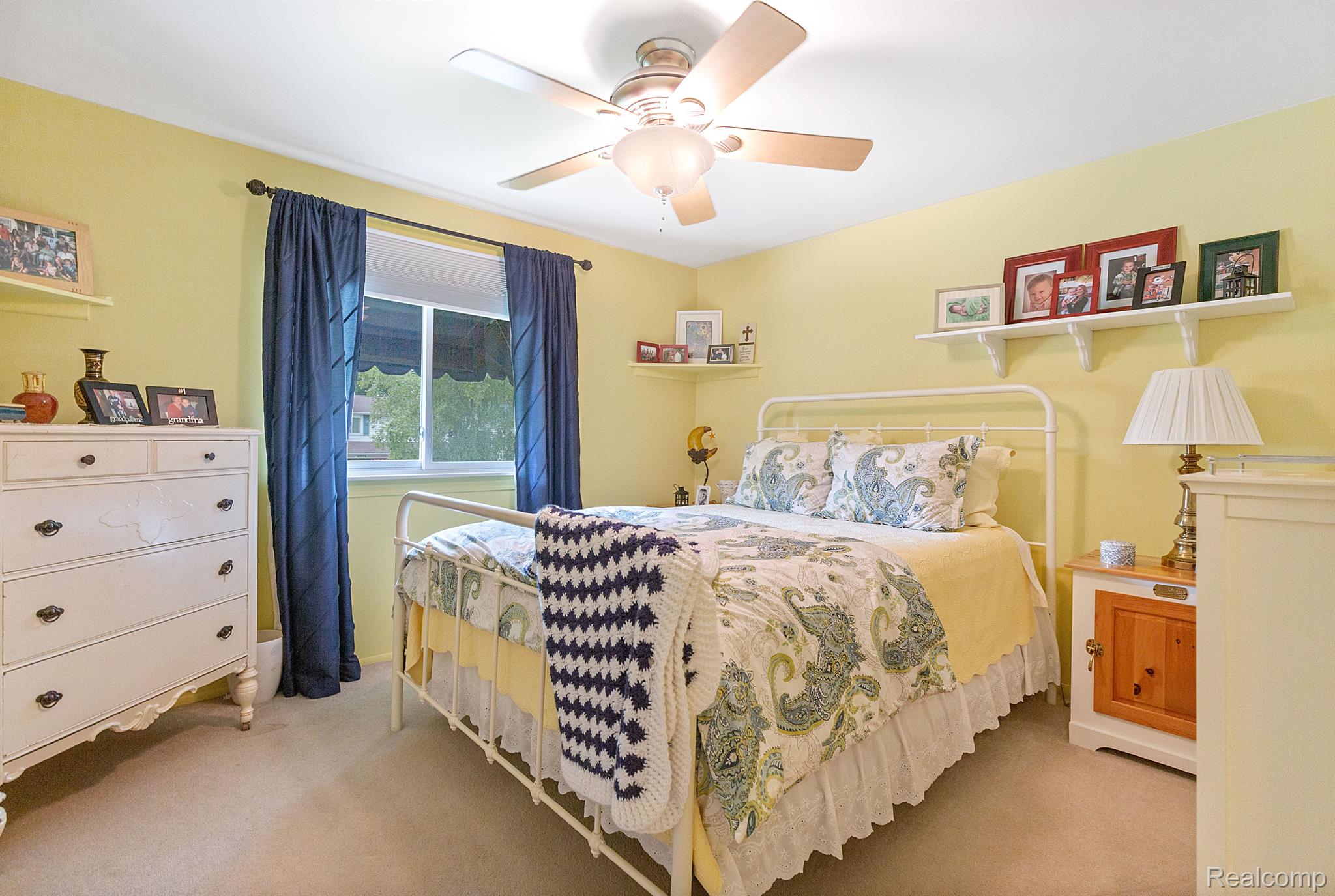 40626 Lizabeth Drive