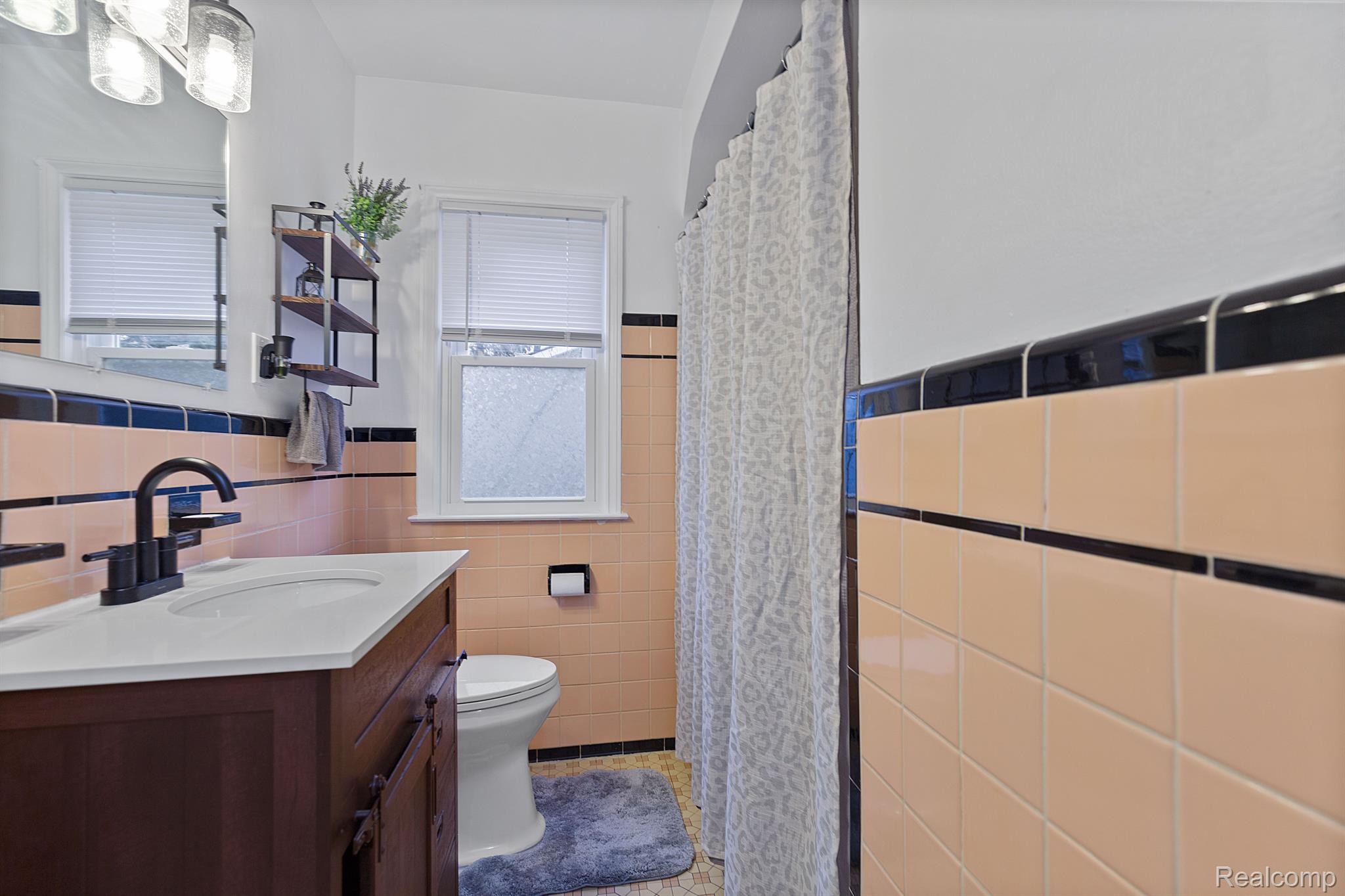 25316 IVANHOE