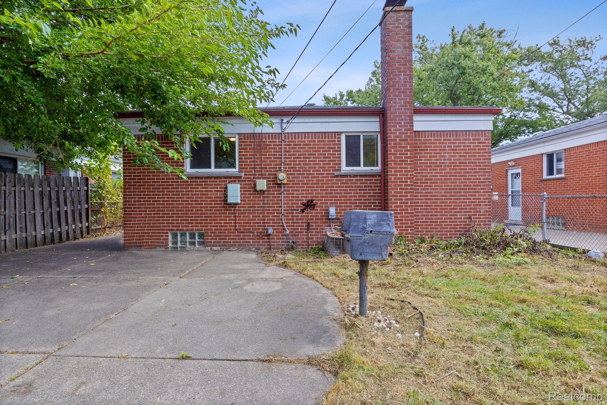 3968 KATHERINE Street