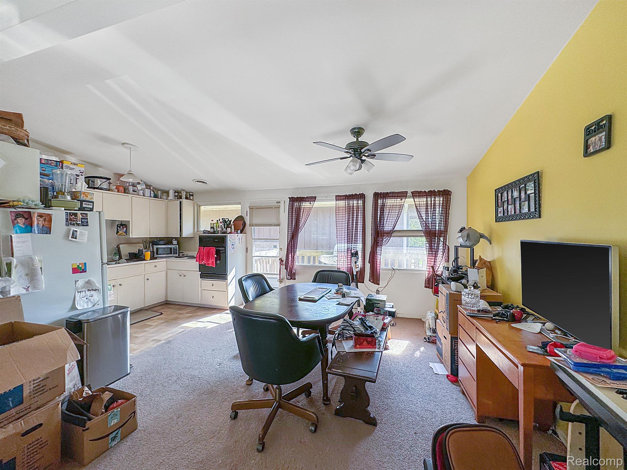 1024 FOUNTAIN Street