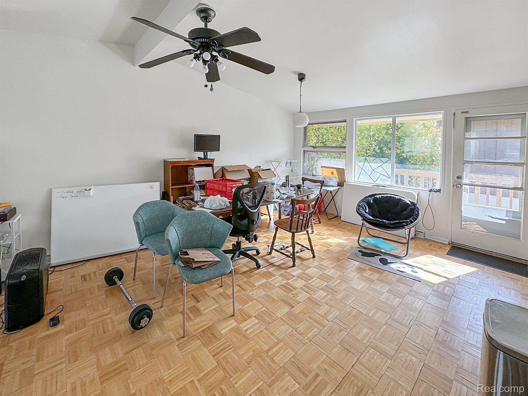 1024 FOUNTAIN Street