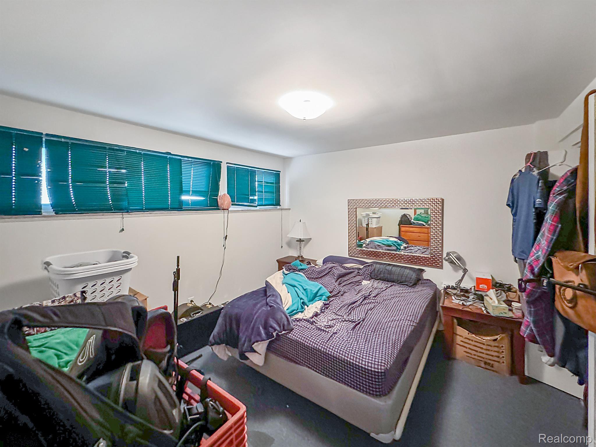 1024 FOUNTAIN Street