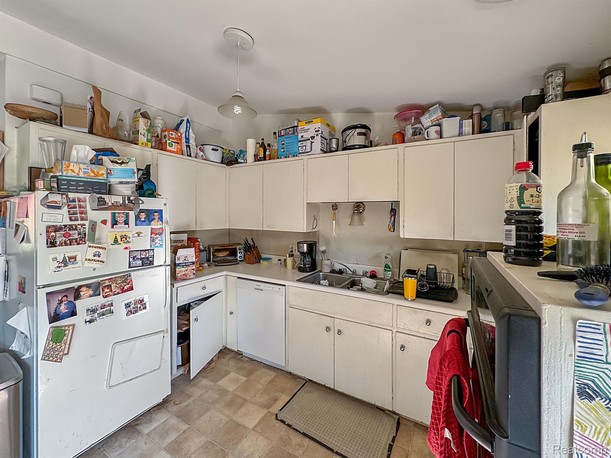 1024 FOUNTAIN Street