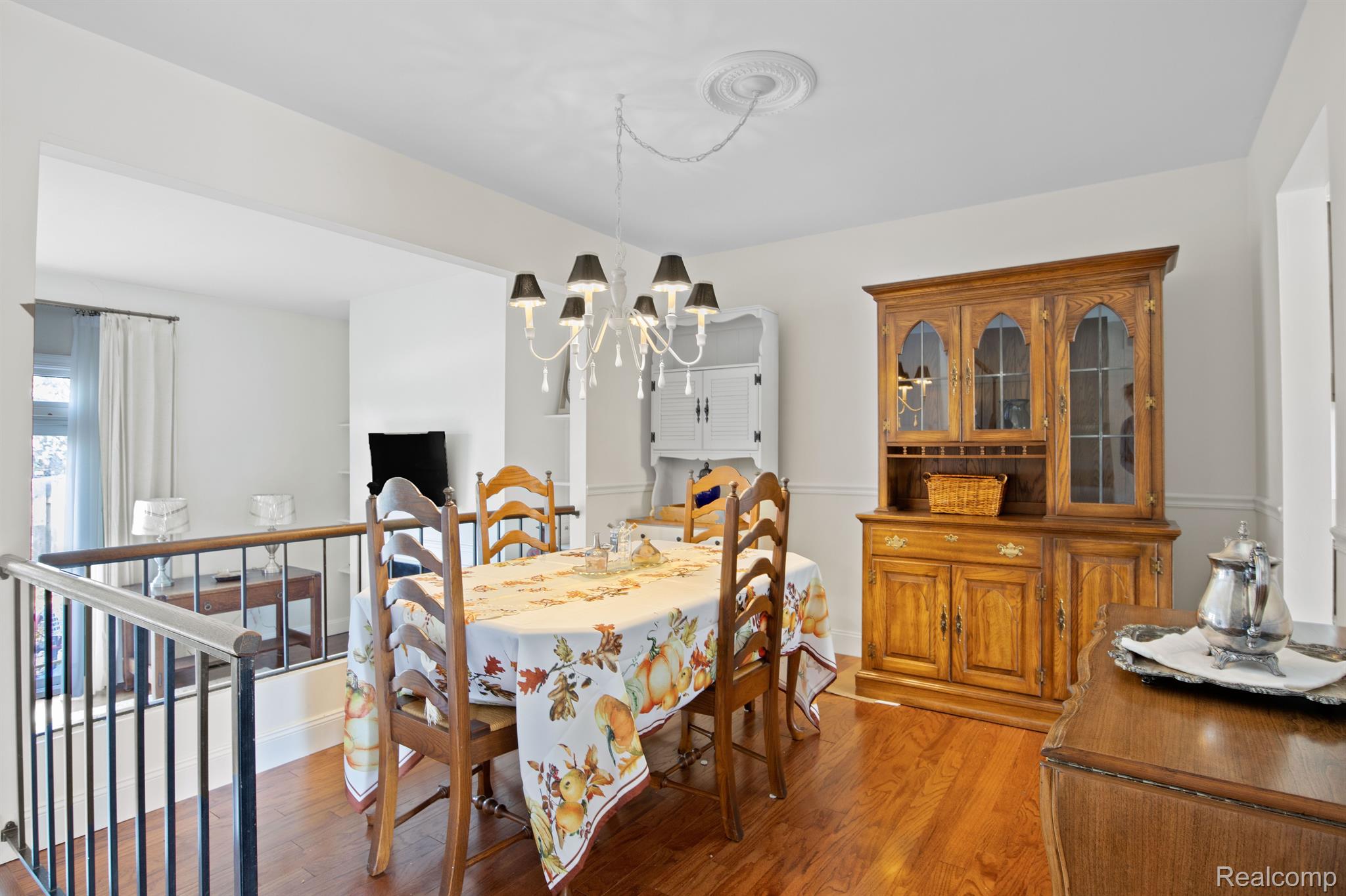 19919 SCHOOLHOUSE Court