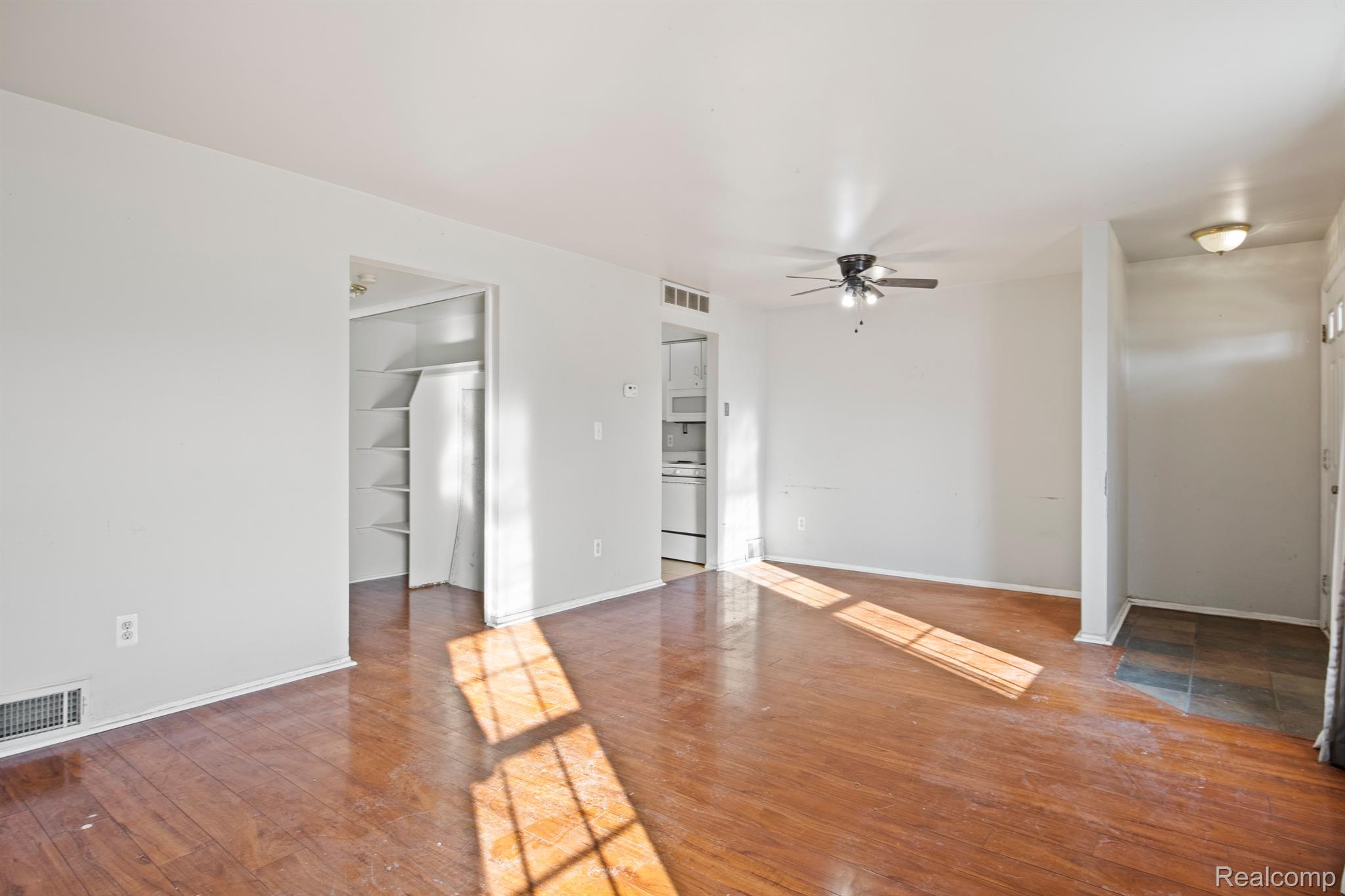 112 PRINCETON Drive