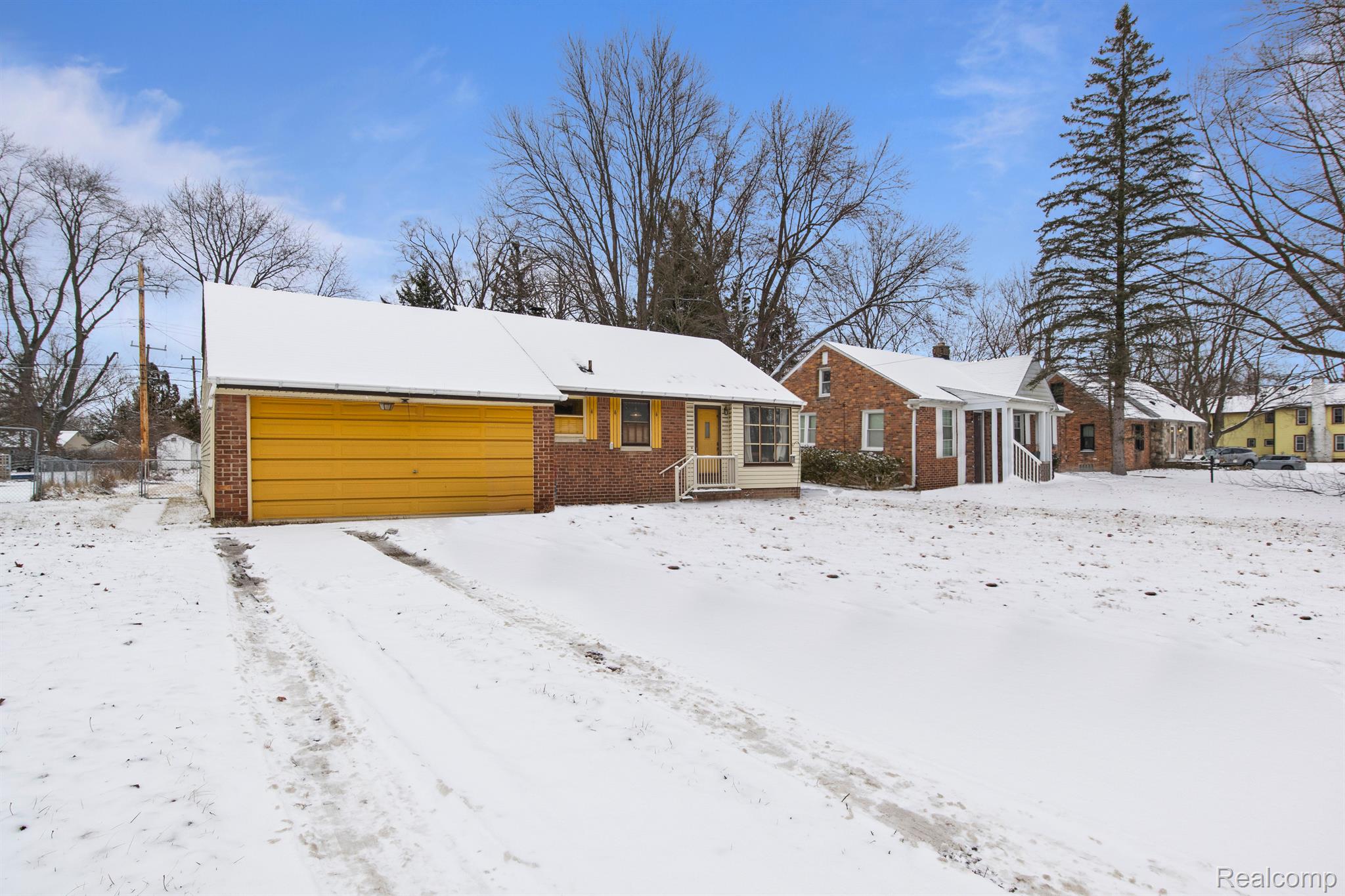 26932 W 6 MILE Road