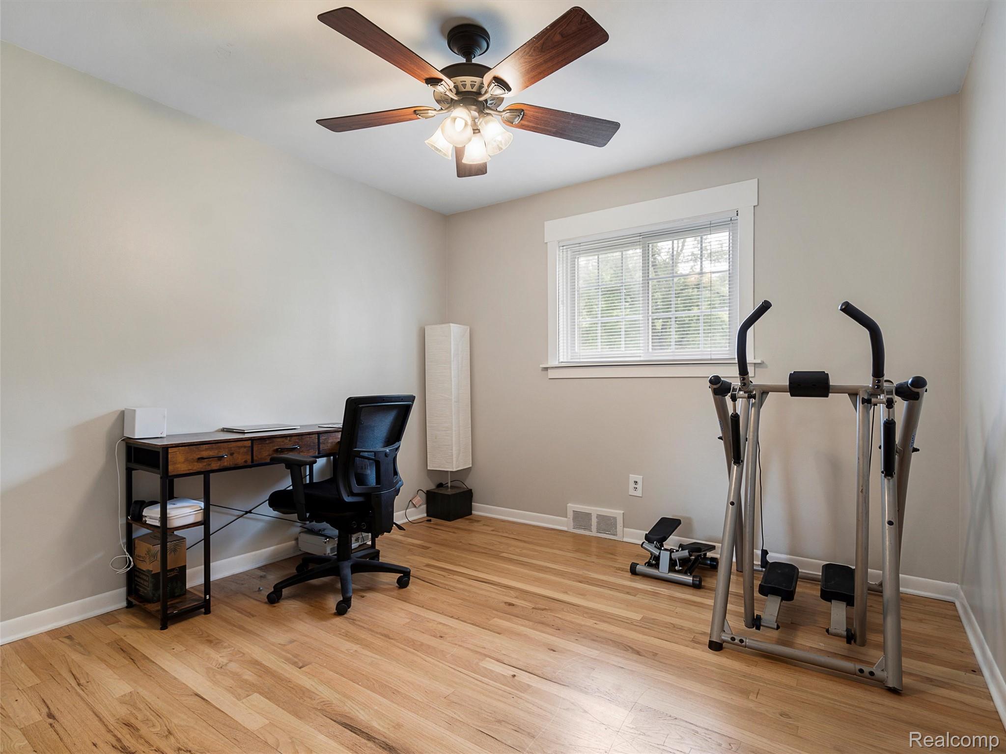 39488 Lanse Creuse Street