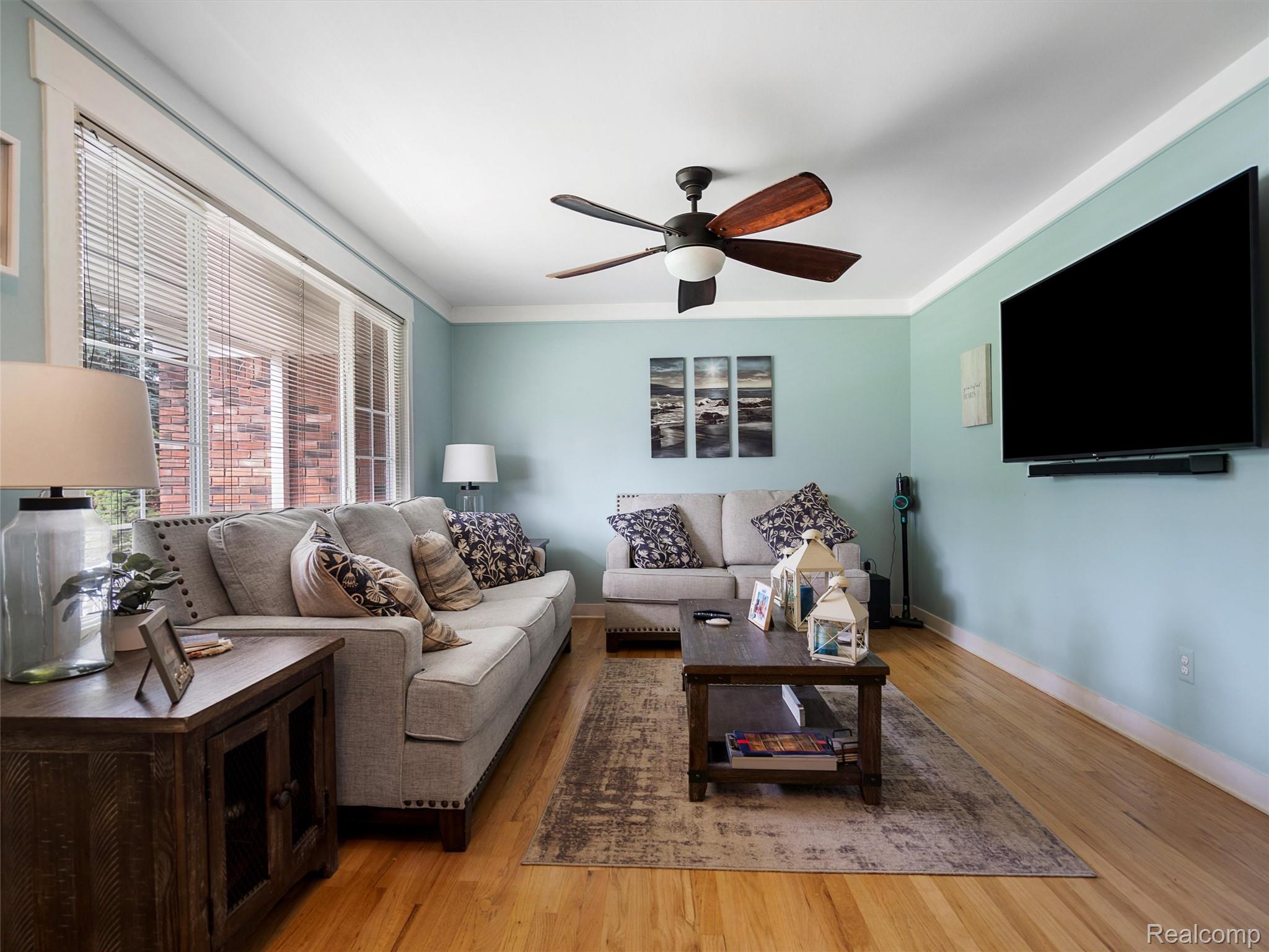 39488 Lanse Creuse Street