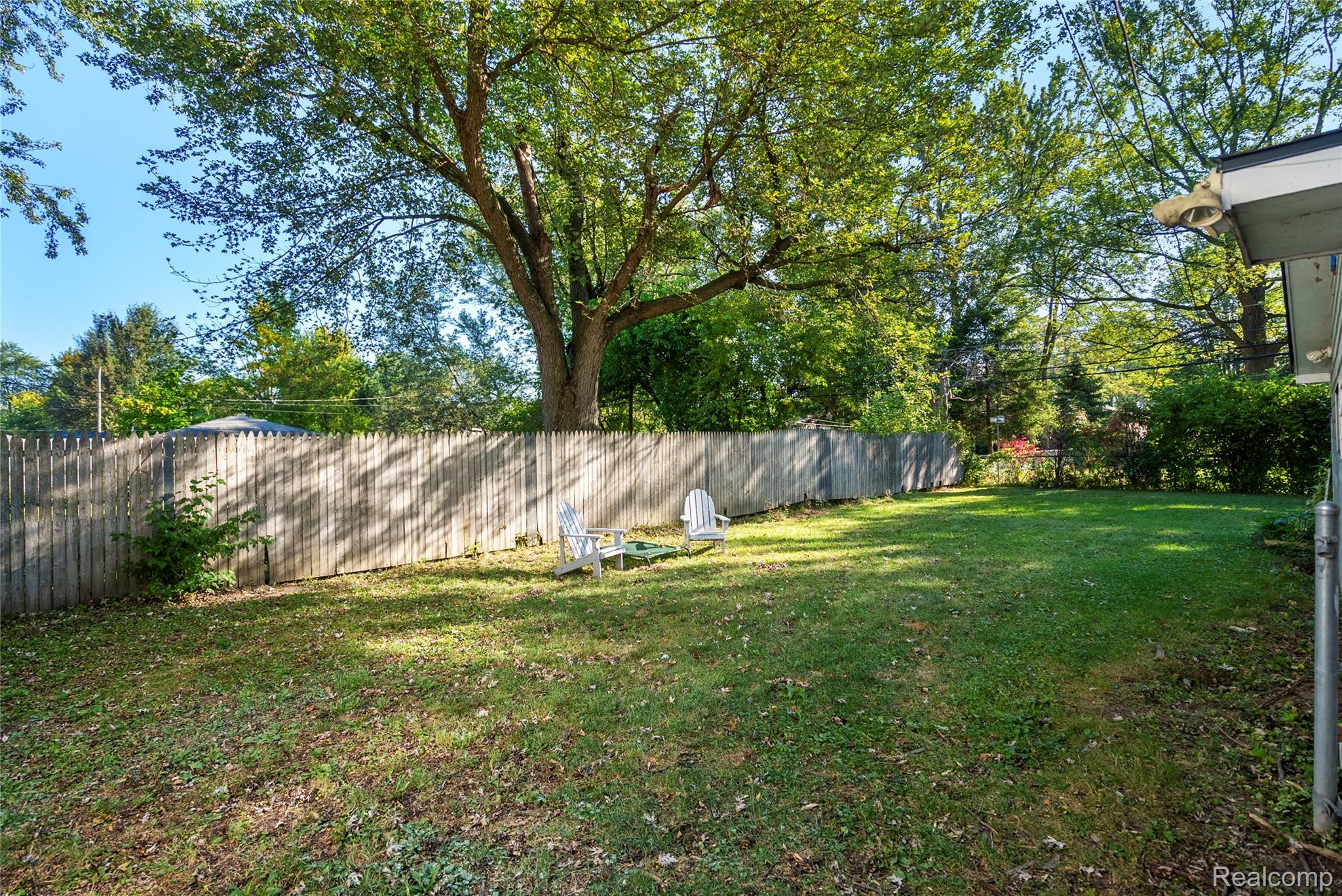 24282 Eleanor Avenue