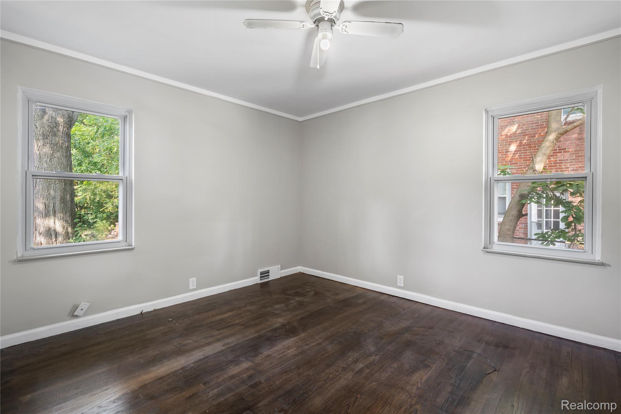 11313 Kinloch