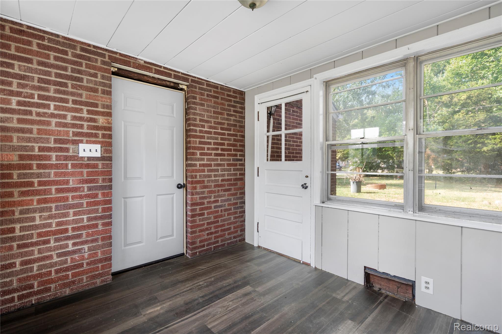 11313 Kinloch