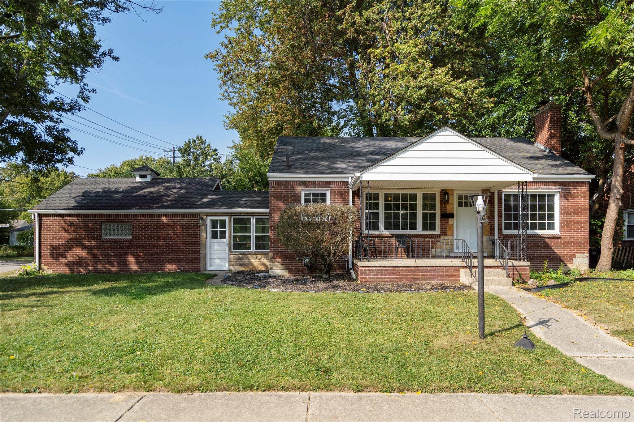 11313 Kinloch