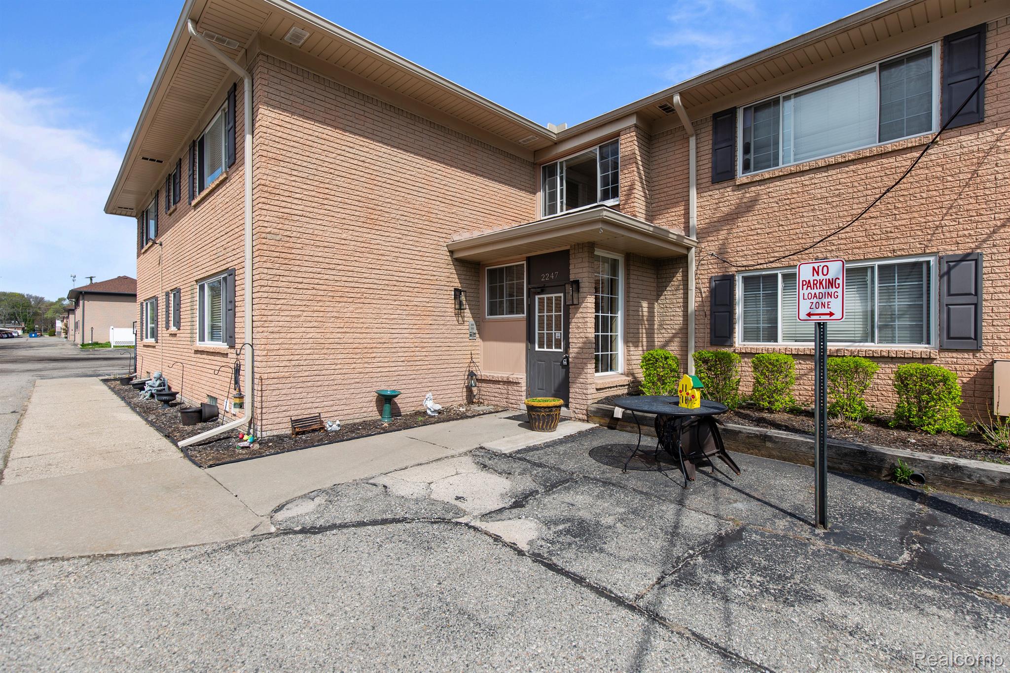 2247 WALTON Boulevard 46