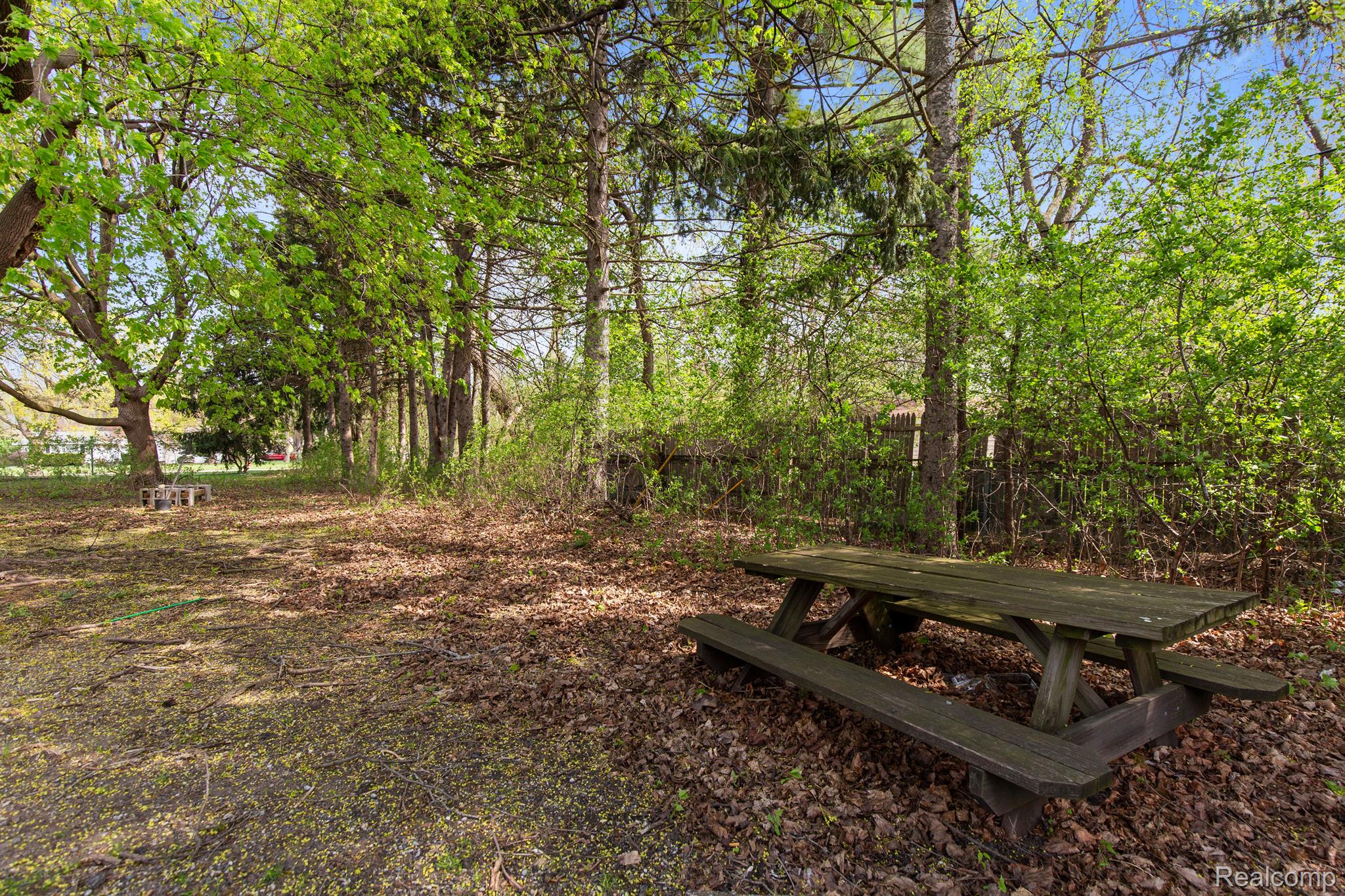 2247 WALTON Boulevard 46