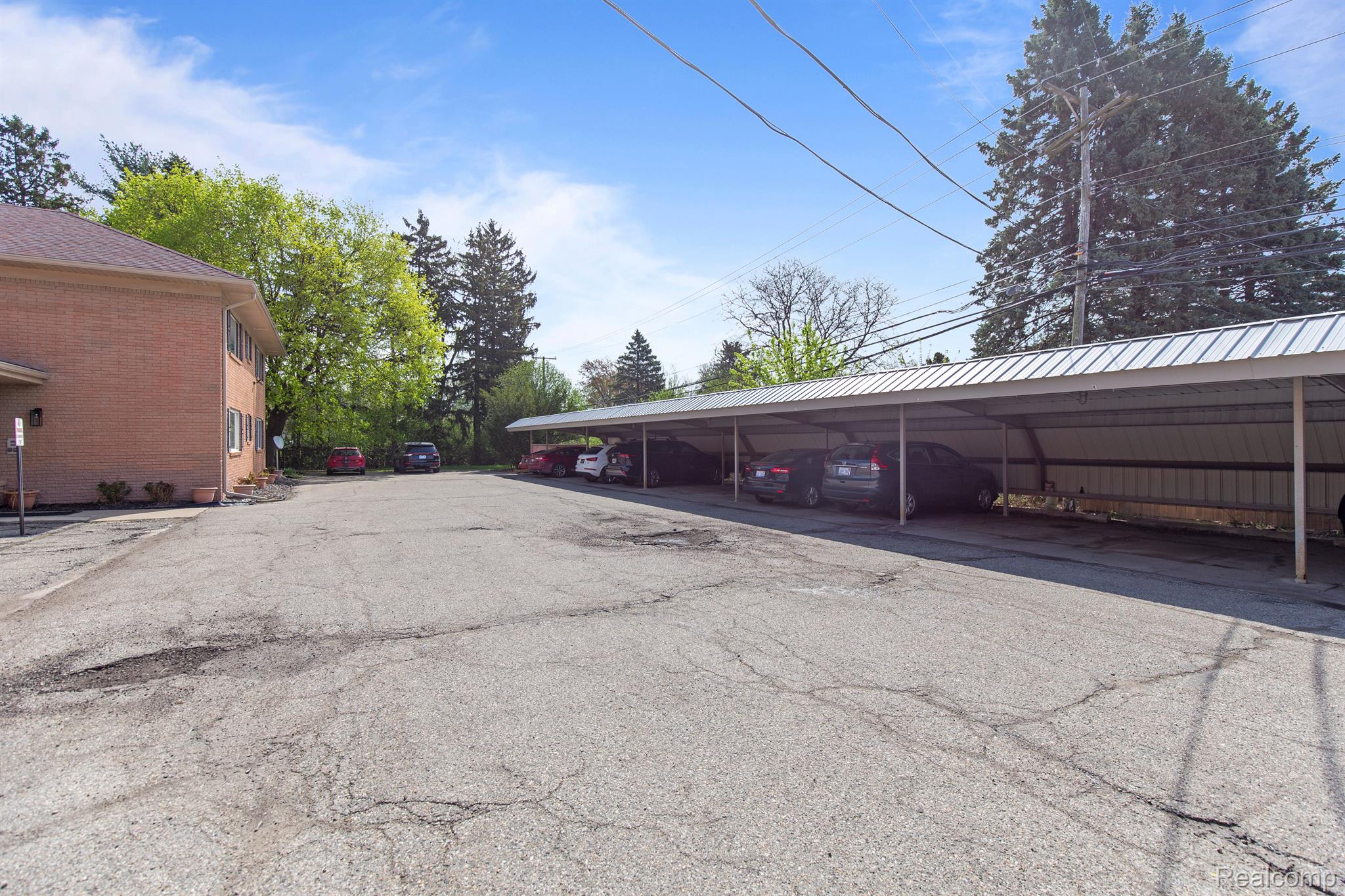 2247 WALTON Boulevard 46