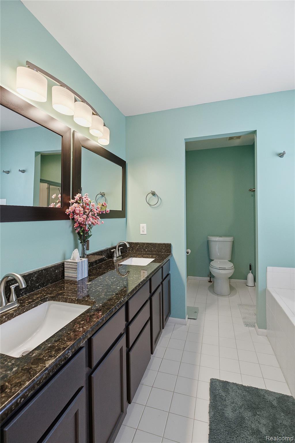 7167 Colchester Lane