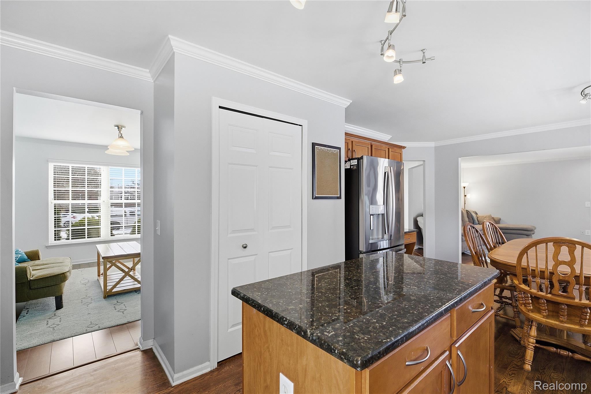7167 Colchester Lane