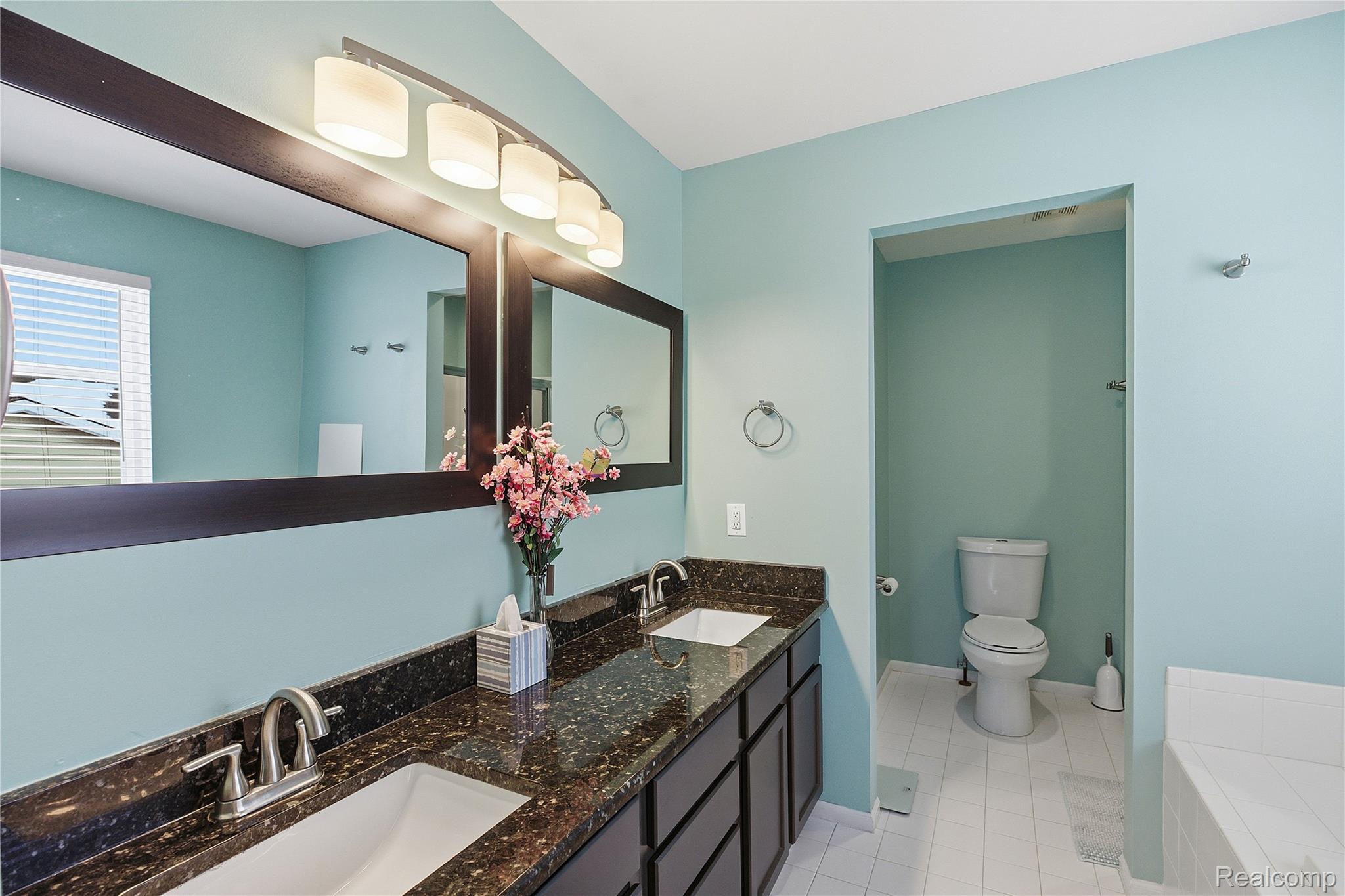 7167 Colchester Lane