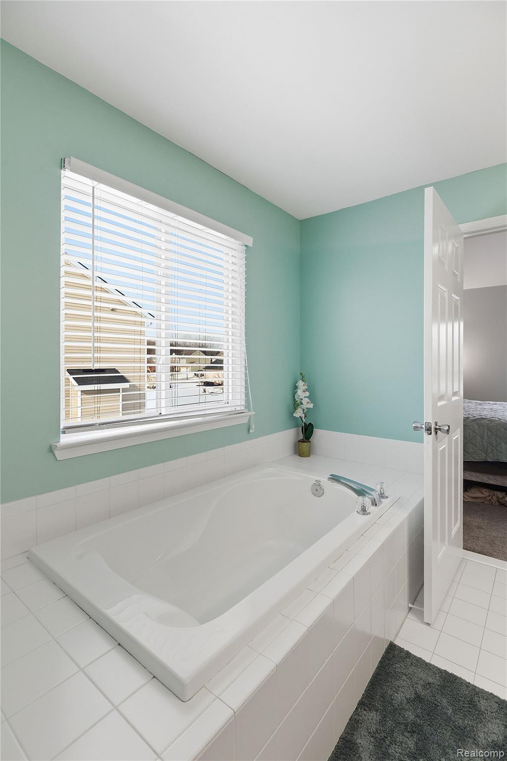 7167 Colchester Lane