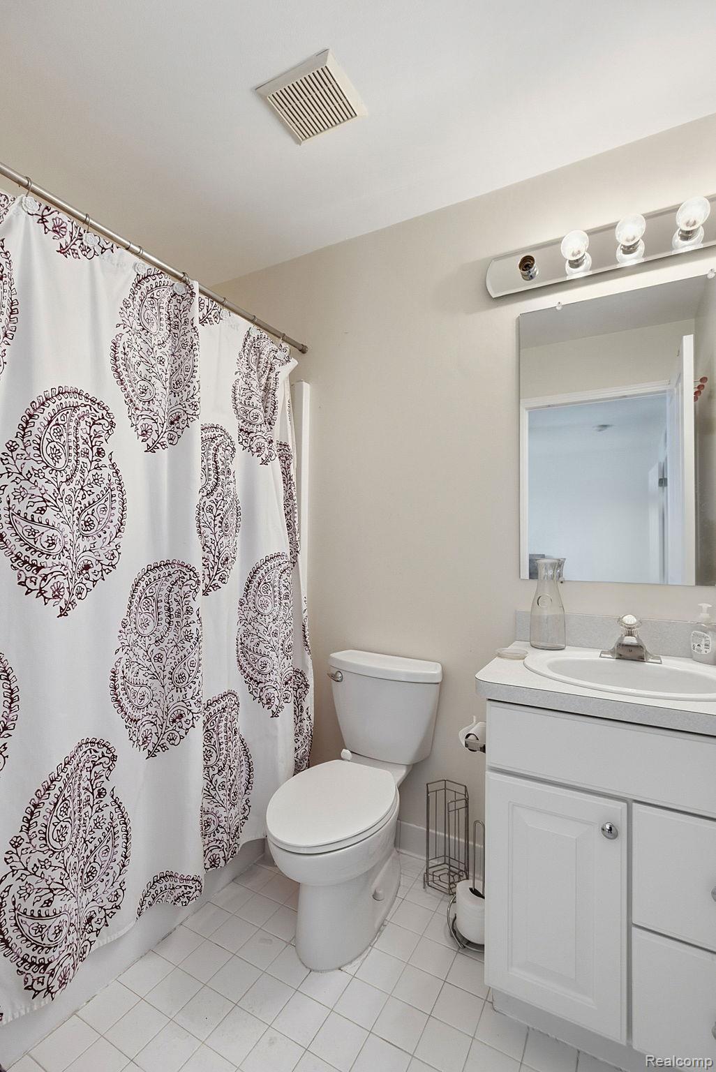 20014 Boardwalk Boulevard