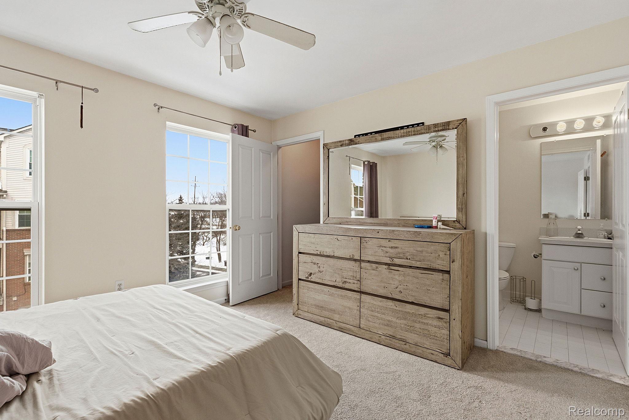 20014 Boardwalk Boulevard