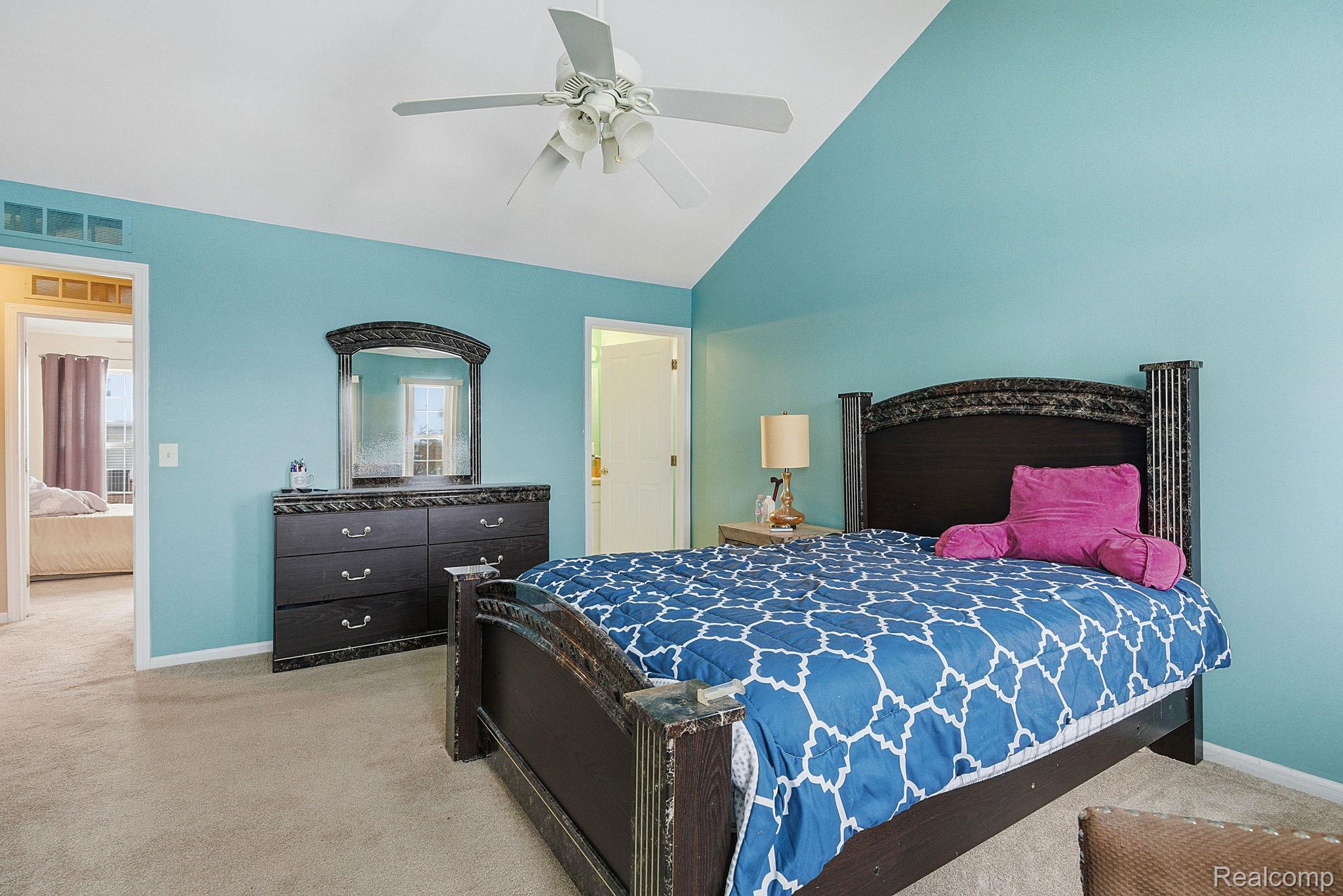 20014 Boardwalk Boulevard