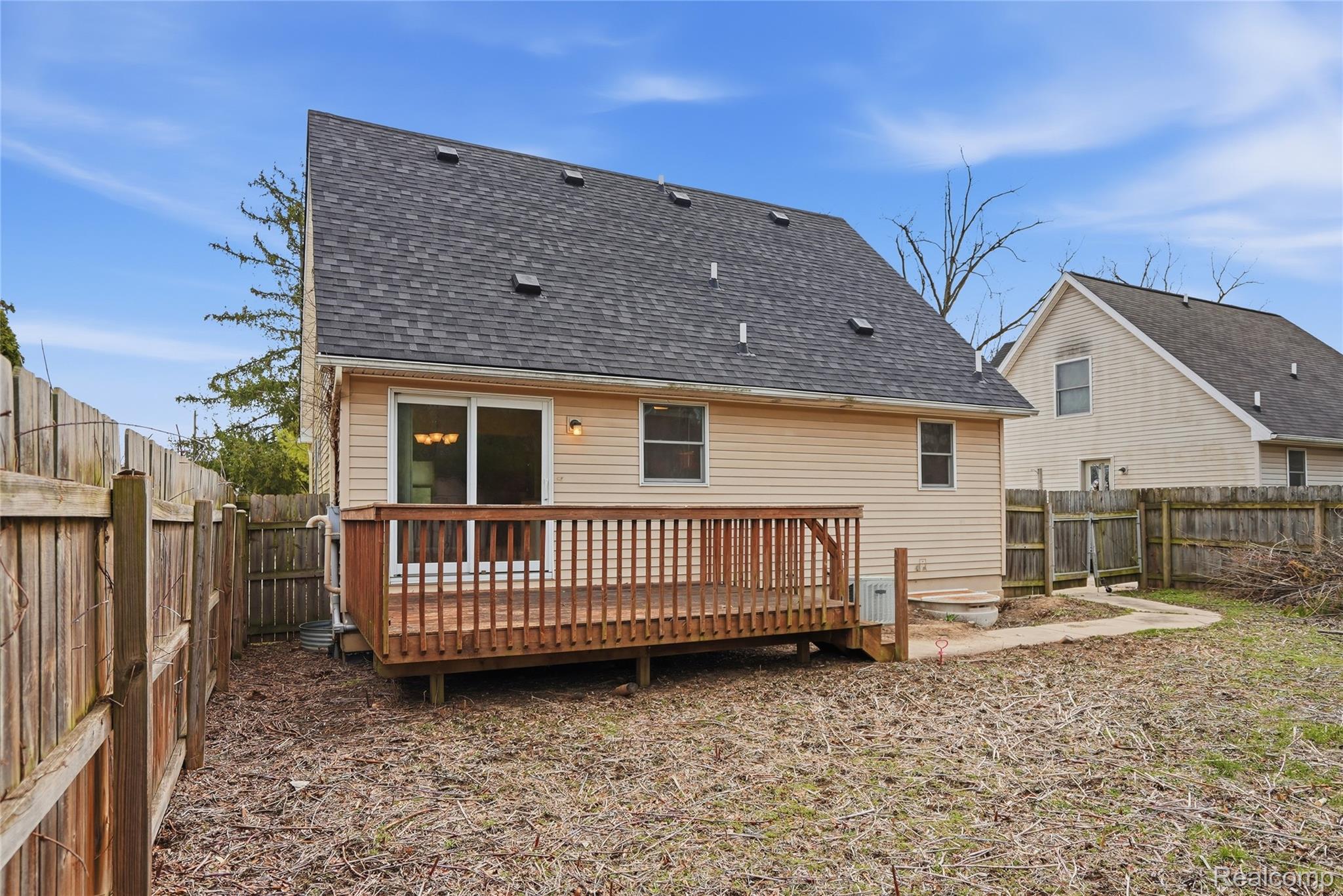 3136 Cherry Tree Lane