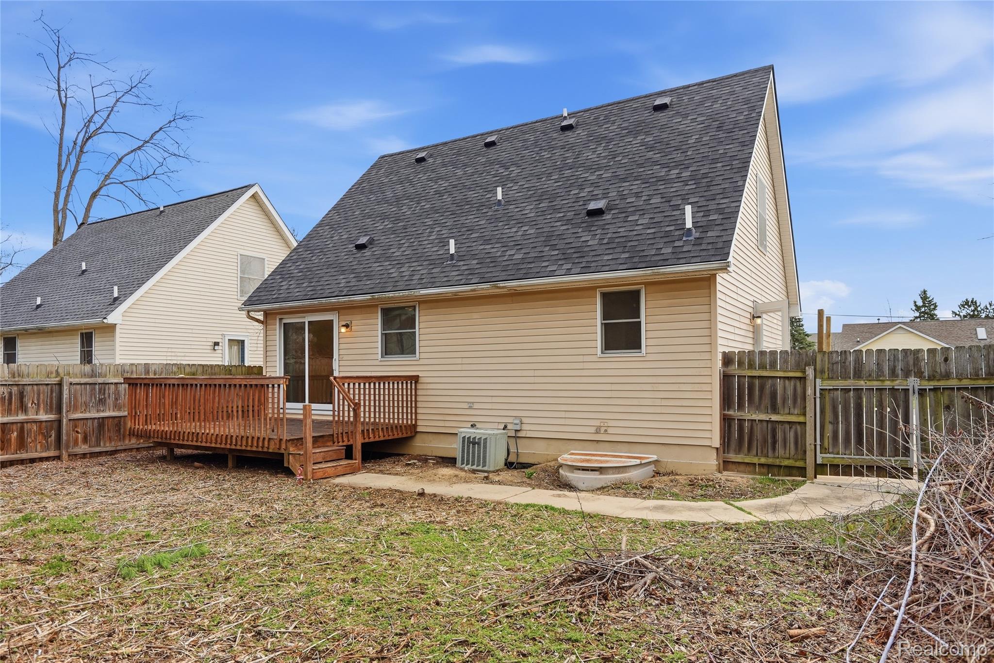 3136 Cherry Tree Lane