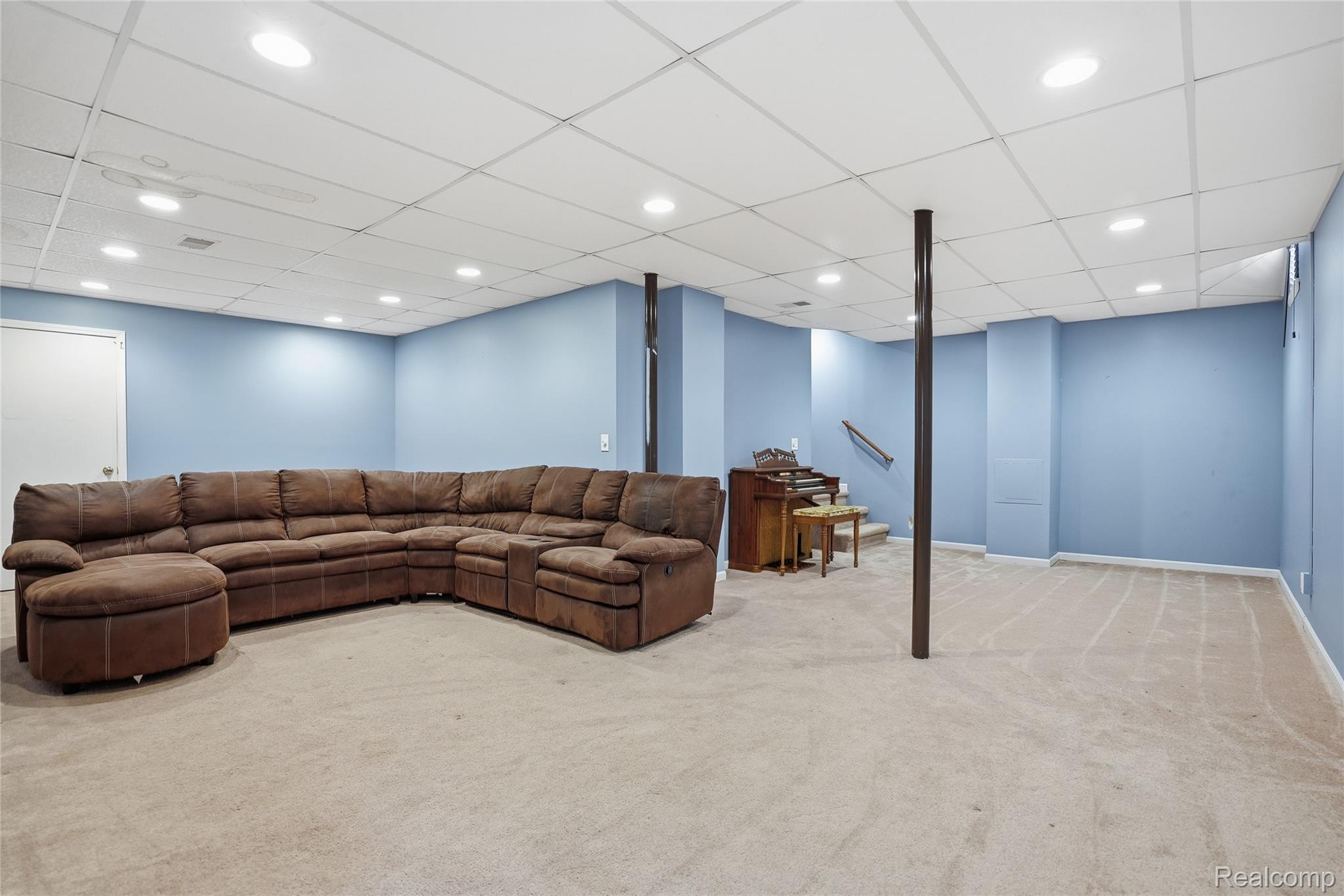 3136 Cherry Tree Lane