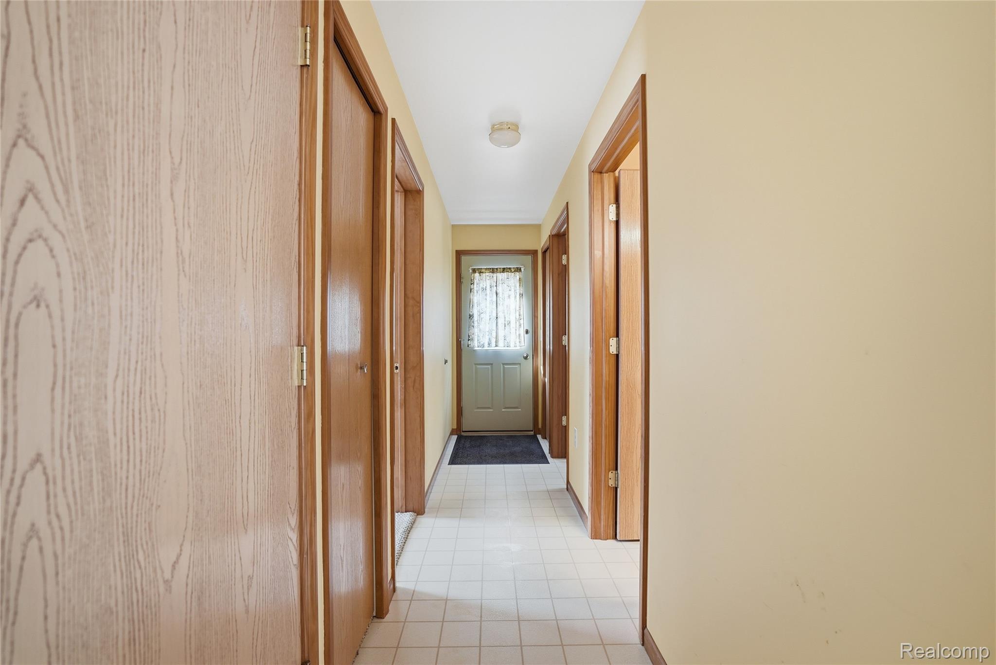 3136 Cherry Tree Lane