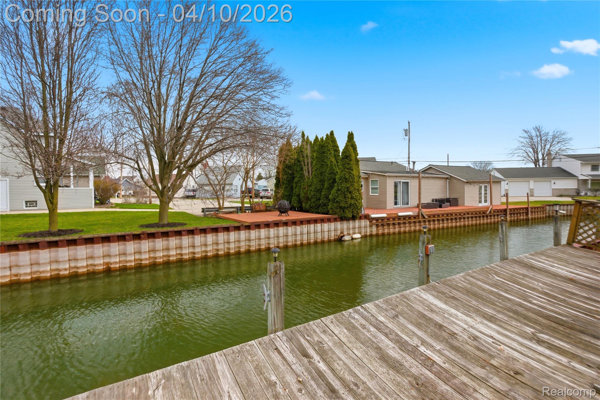 37886 Sunnybrook Street