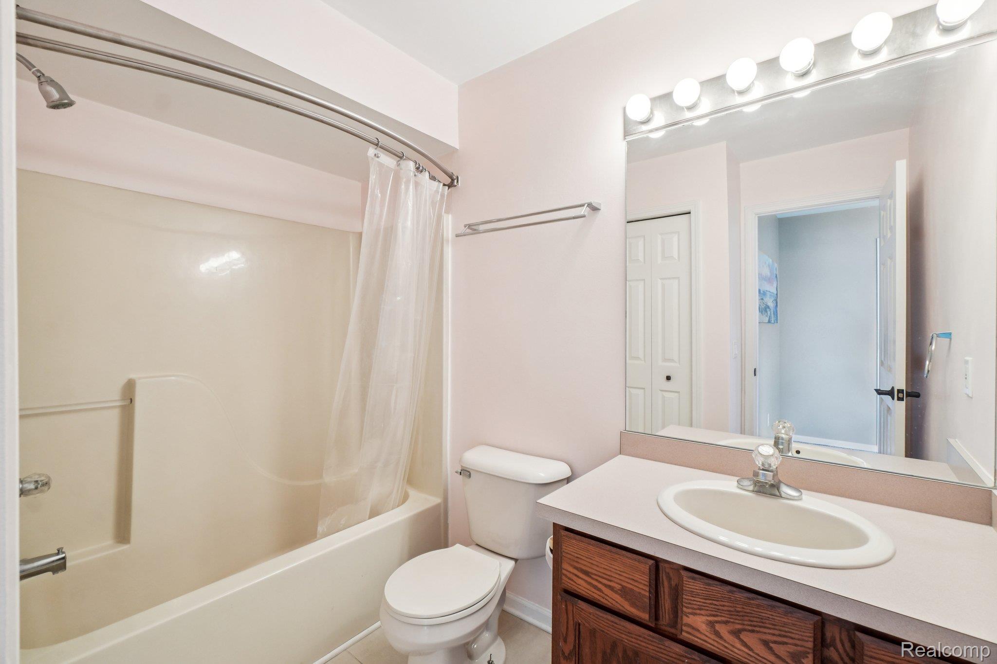 2651 Cherokee Hills Circle