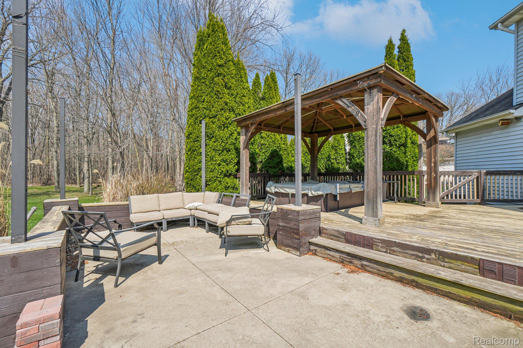 2651 Cherokee Hills Circle