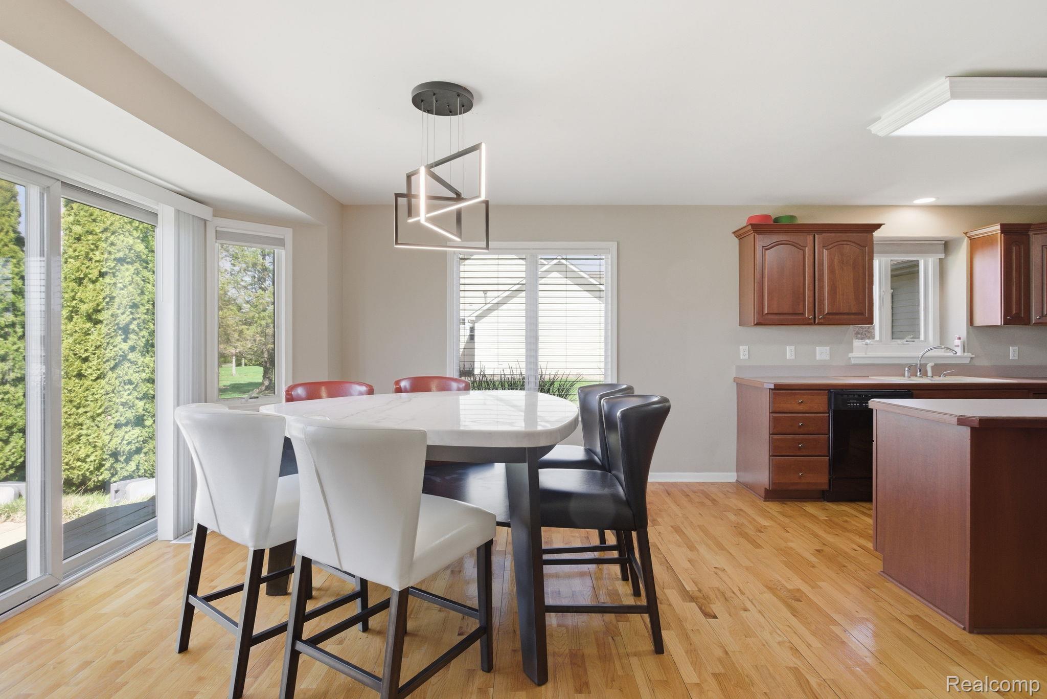 8378 Windstone Court