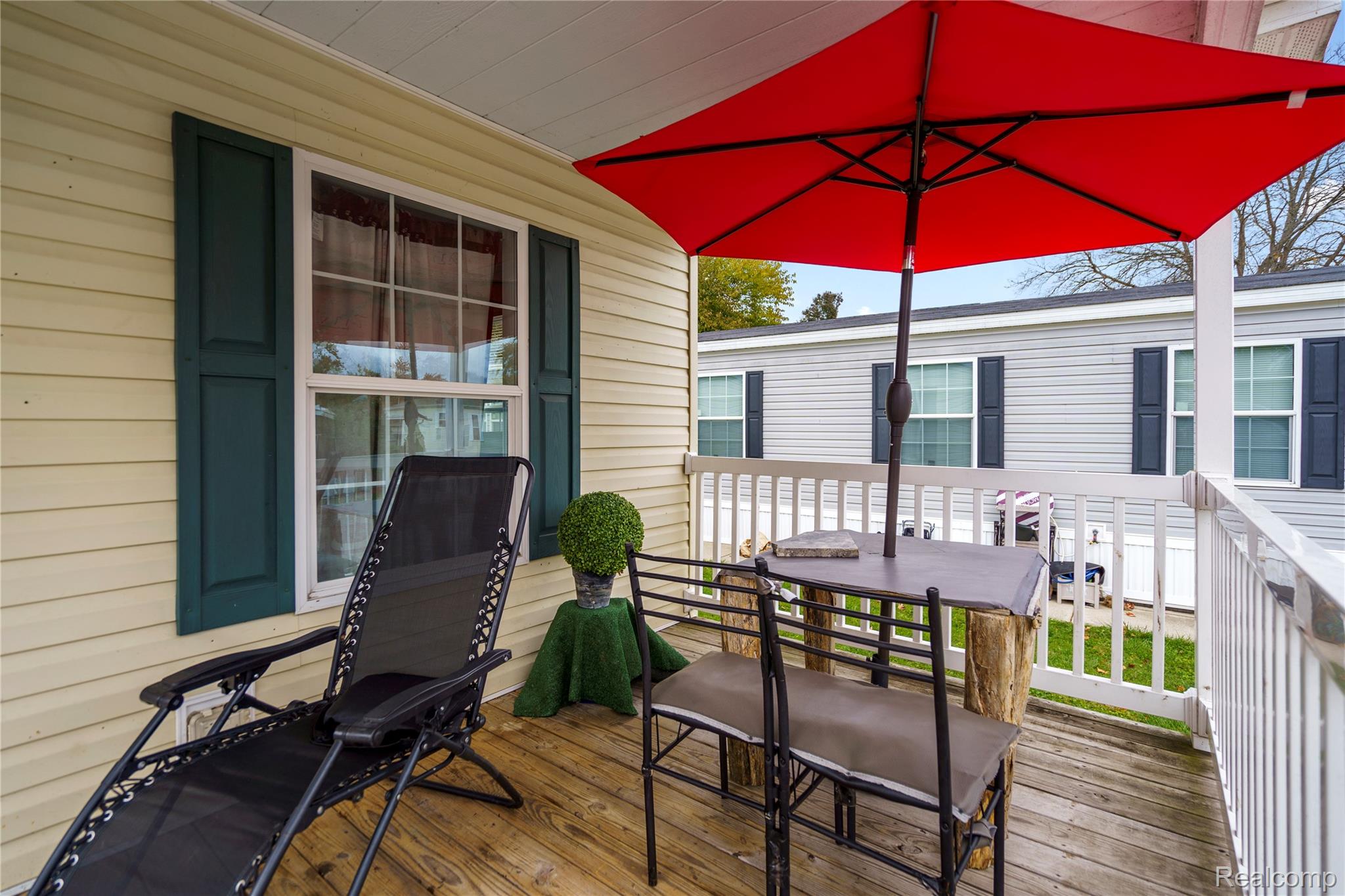 75 Woodridge Court