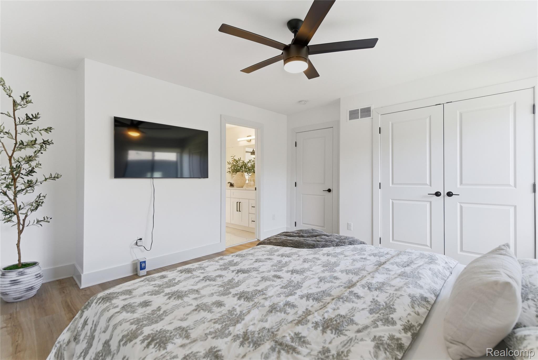 56056 Barnes Court