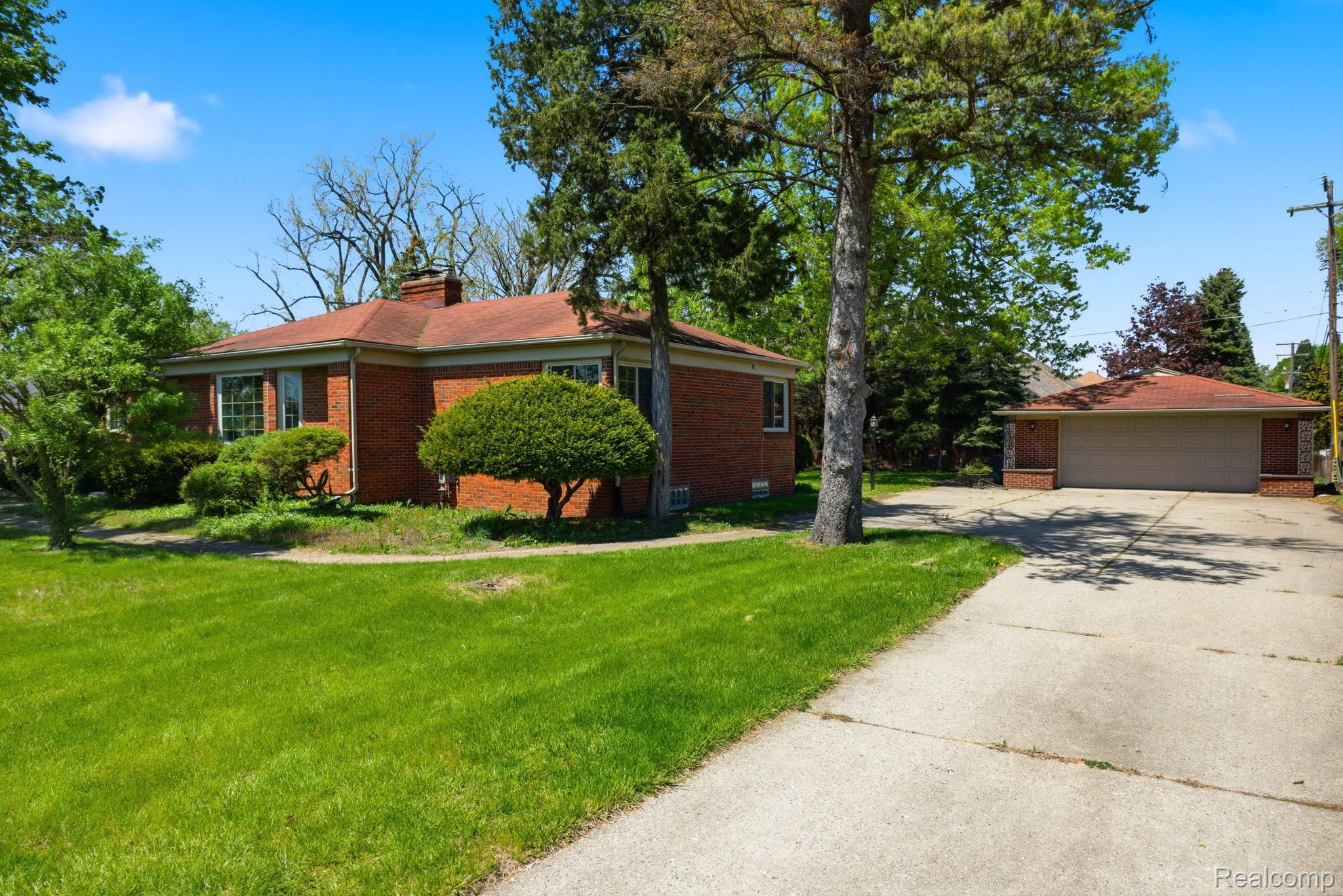 35564 Schoolcraft Road