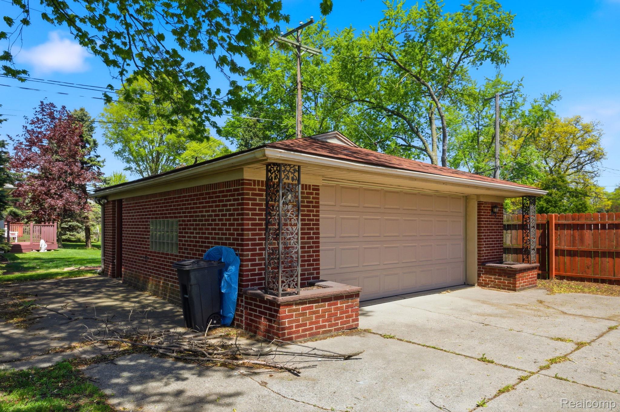 35564 Schoolcraft Road