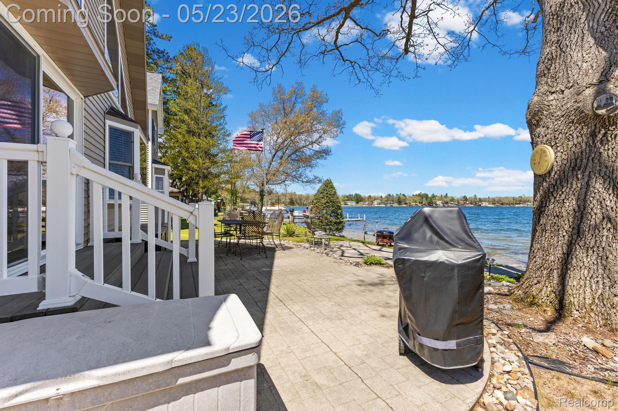1434 Lake Drive