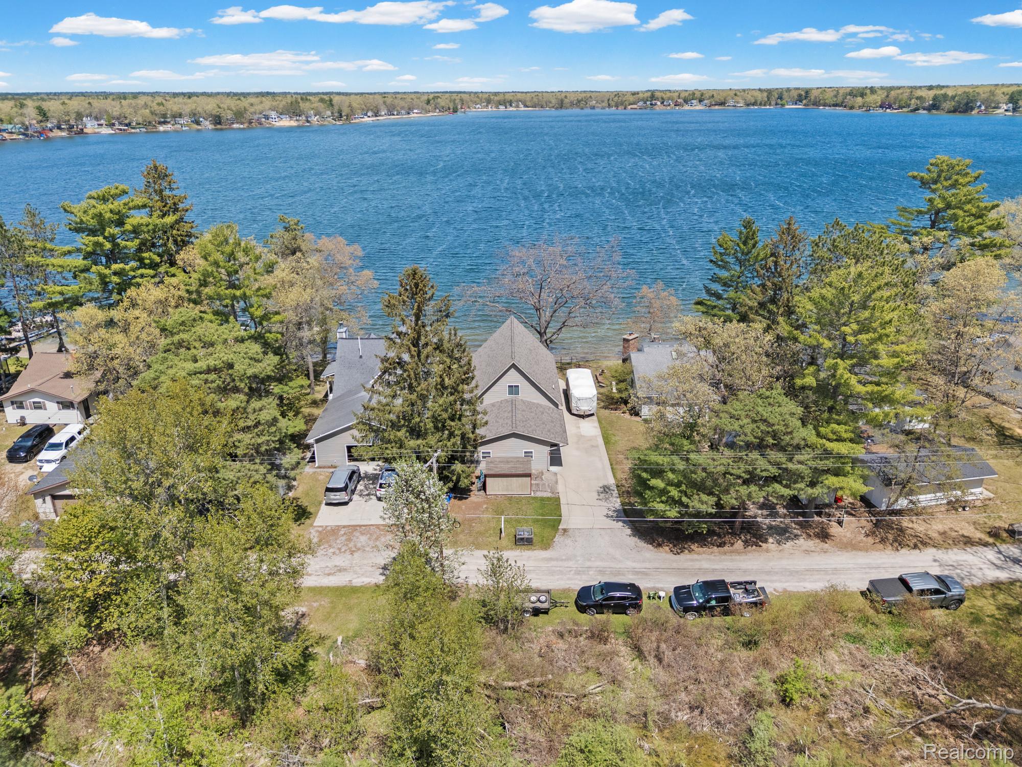 1434 Lake Drive